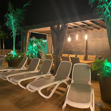 Villa Puerto Santiago: Luxury 5-bedroom With Pool And Disabled Access