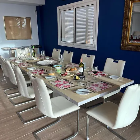 Puerto Santiago: Luxury 5-bedroom With Pool And Disabled Access Villa Puerto de Santiago (Tenerife)