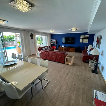 Puerto Santiago: Luxury 5-bedroom With Pool And Disabled Access * Puerto de Santiago (Tenerife)
